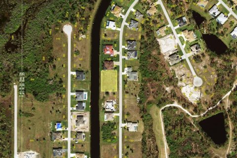 Terreno en venta en Rotonda, Florida № 1851265 - foto 2