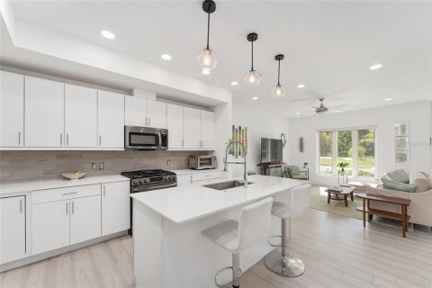 Touwnhouse à vendre à Gainesville, Floride: 3 chambres, 152.36 m2 № 1902230 - photo 20