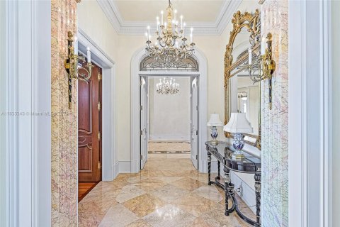 Casa en venta en Jupiter, Florida, 9 dormitorios, 2259.38 m2 № 2012456 - foto 16