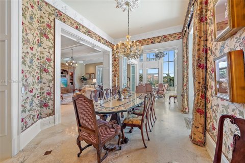 Casa en venta en Jupiter, Florida, 9 dormitorios, 2259.38 m2 № 2012456 - foto 11