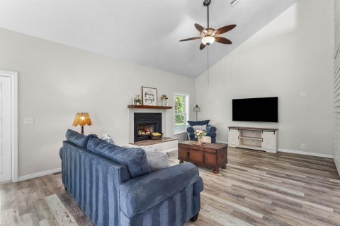 House in Jupiter, Florida 5 bedrooms, 230.68 sq.m. № 2185330 - photo 7