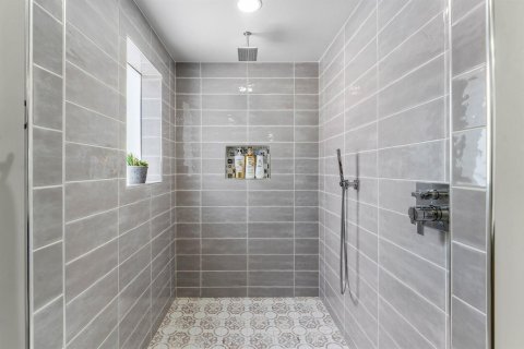 House in Jupiter, Florida 5 bedrooms, 230.68 sq.m. № 2185330 - photo 28