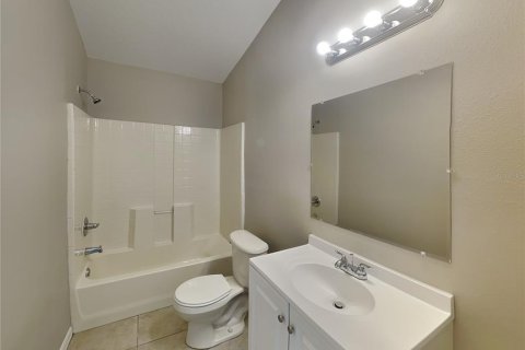 Villa ou maison à louer à Seffner, Floride: 4 chambres, 162.95 m2 № 2418628 - photo 17