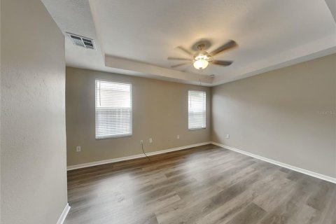 Villa ou maison à louer à Seffner, Floride: 4 chambres, 162.95 m2 № 2418628 - photo 8