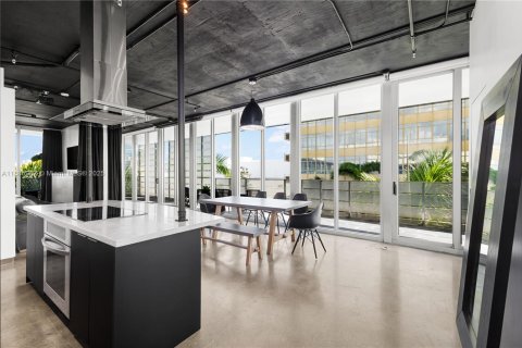 Copropriété à vendre à Miami Beach, Floride: 2 chambres, 94.2 m2 № 1944262 - photo 18
