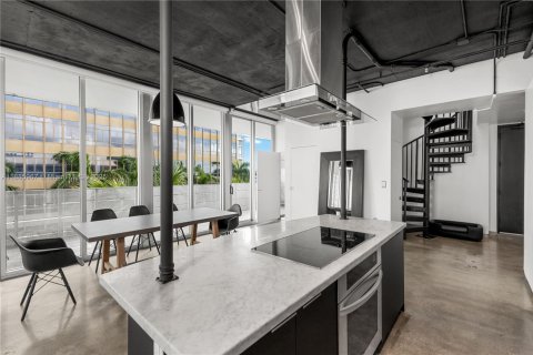 Copropriété à vendre à Miami Beach, Floride: 2 chambres, 94.2 m2 № 1944262 - photo 23
