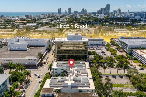 Copropriété à vendre à Miami Beach, Floride: 2 chambres, 94.2 m2 № 1944262 - photo 4