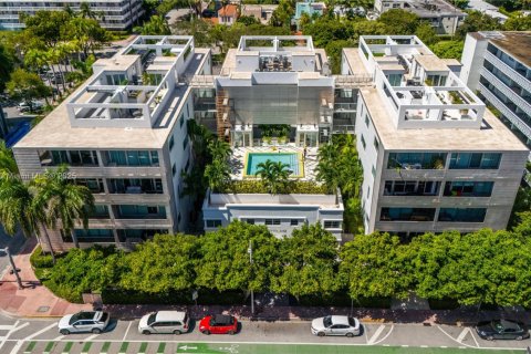 Copropriété à vendre à Miami Beach, Floride: 2 chambres, 94.2 m2 № 1944262 - photo 8