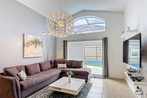 House in Kissimmee, Florida 4 bedrooms, 180.23 sq.m. № 1805854 - photo 20