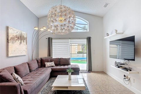 House in Kissimmee, Florida 4 bedrooms, 180.23 sq.m. № 1805854 - photo 21