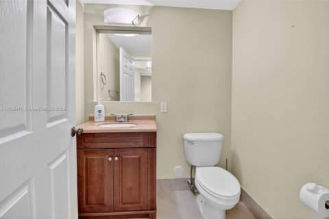 Copropriété à vendre à Boynton Beach, Floride: 3 chambres, 185.8 m2 № 1977884 - photo 9