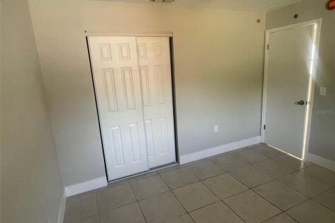 Appartement à louer à New Port Richey, Floride: 2 chambres, 83.61 m2 № 1615756 - photo 16
