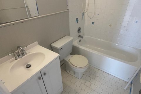 Appartement à louer à New Port Richey, Floride: 2 chambres, 83.61 m2 № 1615756 - photo 17