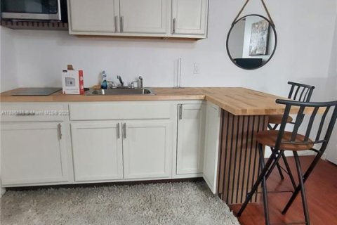 Apartamento en alquiler en Miami, Florida, 1 dormitorio, 53.88 m2 № 1949361 - foto 7