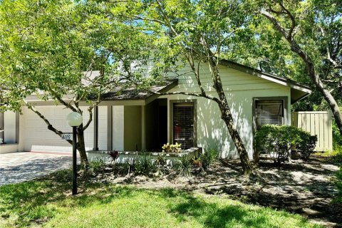 House in Sarasota, Florida 3 bedrooms, 150.97 sq.m. № 1856671 - photo 1