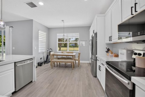 Villa ou maison à vendre à Boynton Beach, Floride: 4 chambres, 216.83 m2 № 2191951 - photo 11