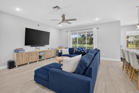 Villa ou maison à vendre à Boynton Beach, Floride: 4 chambres, 216.83 m2 № 2191951 - photo 13