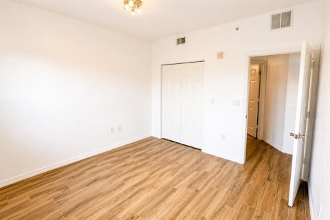 Copropriété à louer à Sarasota, Floride: 3 chambres, 125.6 m2 № 2148603 - photo 20