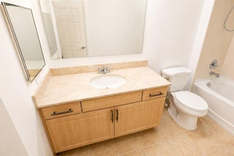 Copropriété à louer à Sarasota, Floride: 3 chambres, 125.6 m2 № 2148603 - photo 23
