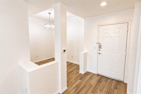 Copropriété à louer à Sarasota, Floride: 3 chambres, 125.6 m2 № 2148603 - photo 6