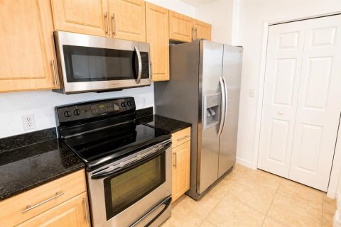 Copropriété à louer à Sarasota, Floride: 3 chambres, 125.6 m2 № 2148603 - photo 3