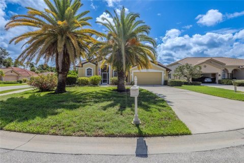 Casa en venta en Sarasota, Florida, 3 dormitorios, 173.82 m2 № 2157071 - foto 3