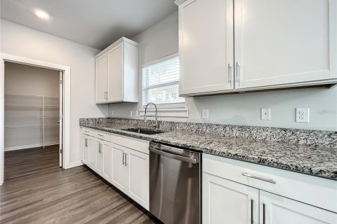 Touwnhouse à louer à Tampa, Floride: 3 chambres, 159.42 m2 № 2167660 - photo 22