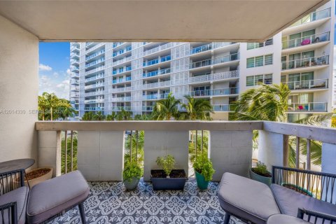 Copropriété à louer à Miami Beach, Floride: 1 chambre, 78.97 m2 № 2076378 - photo 14