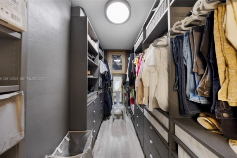 Copropriété à louer à Miami Beach, Floride: 1 chambre, 78.97 m2 № 2076378 - photo 23