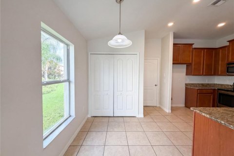 House in Ruskin, Florida 3 bedrooms, 138.7 sq.m. № 2227351 - photo 7