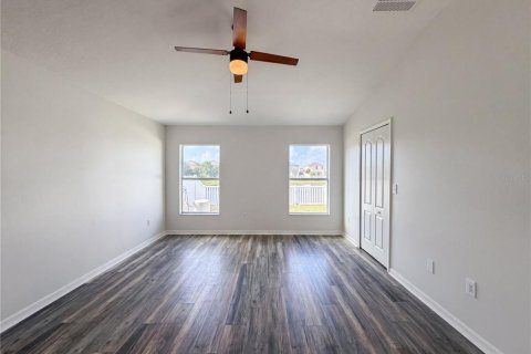 House in Ruskin, Florida 3 bedrooms, 138.7 sq.m. № 2227351 - photo 16