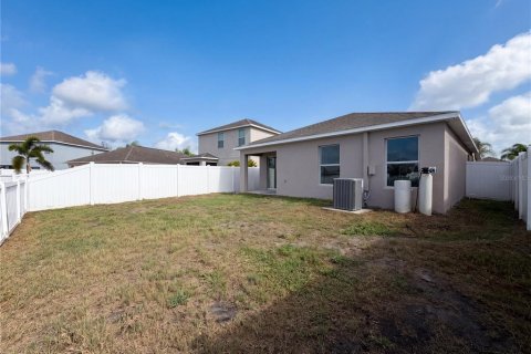 House in Ruskin, Florida 3 bedrooms, 138.7 sq.m. № 2227351 - photo 23