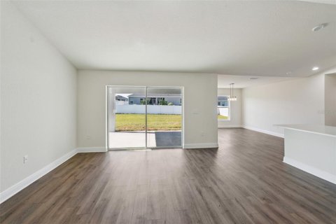 House in Ocala, Florida 4 bedrooms, 184.5 sq.m. № 1898566 - photo 3