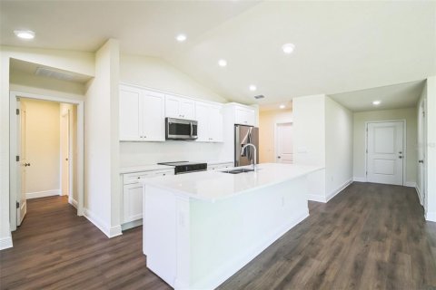 House in Ocala, Florida 4 bedrooms, 184.5 sq.m. № 1898566 - photo 5
