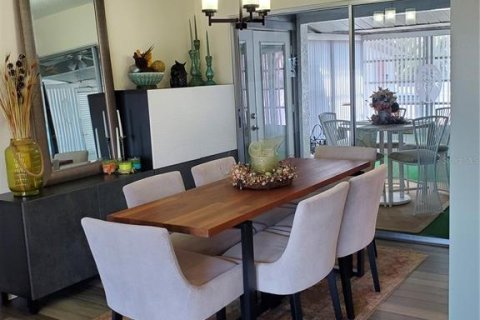 Casa en venta en Sun City Center, Florida, 2 dormitorios, 137.4 m2 № 1538278 - foto 21