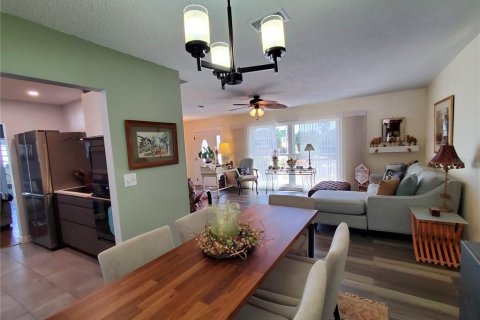 House in Sun City Center, Florida 2 bedrooms, 137.4 sq.m. № 1538278 - photo 22