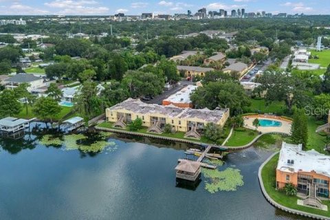 Condo in Orlando, Florida, 2 bedrooms  № 1831615 - photo 30