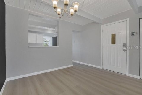 Condo in Orlando, Florida, 2 bedrooms  № 1831615 - photo 8
