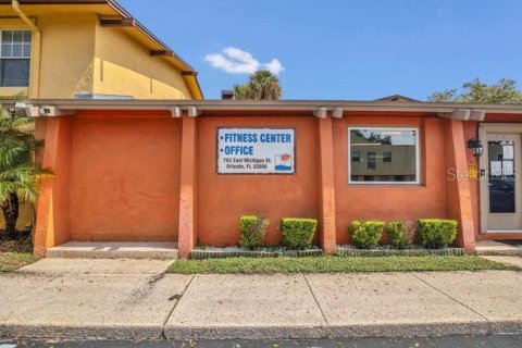 Condo in Orlando, Florida, 2 bedrooms  № 1831615 - photo 2