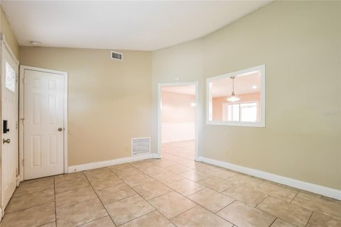 Casa en alquiler en Apopka, Florida, 4 dormitorios, 148.92 m2 № 1871014 - foto 4