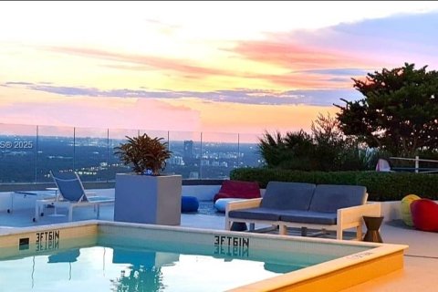 Купить кондоминиум в Майами, Флорида 1 спальня, 63.55м2, № 1984963 - фото 7