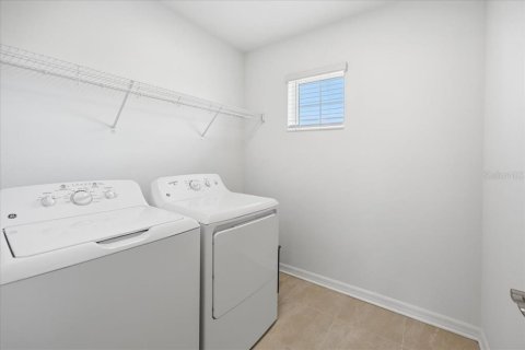Touwnhouse à vendre à Sarasota, Floride: 3 chambres, 178 m2 № 2350147 - photo 27