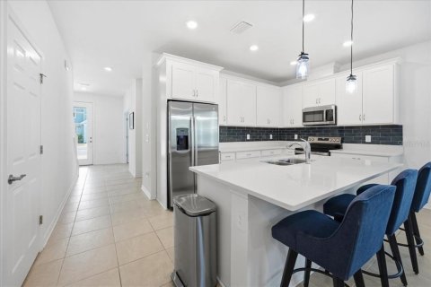 Touwnhouse à vendre à Sarasota, Floride: 3 chambres, 178 m2 № 2350147 - photo 3