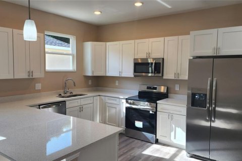 Villa ou maison à vendre à Auburndale, Floride: 3 chambres, 109.07 m2 № 2148379 - photo 7