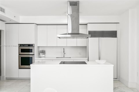 Condo in Sunny Isles Beach, Florida, 3 bedrooms  № 1863263 - photo 27
