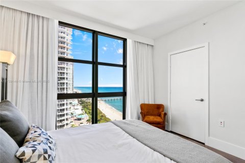 Condo in Sunny Isles Beach, Florida, 3 bedrooms  № 1863263 - photo 22