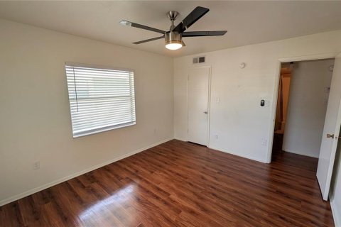Condominio en venta en Sanford, Florida, 1 dormitorio, 67.45 m2 № 2198741 - foto 13