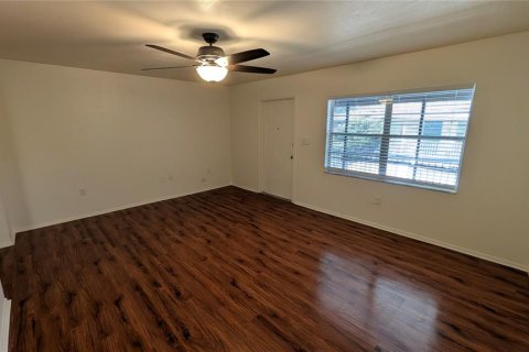 Condominio en venta en Sanford, Florida, 1 dormitorio, 67.45 m2 № 2198741 - foto 7