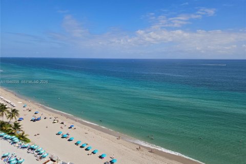 Condo à Hallandale Beach, Floride, 2 chambres  № 2002425
