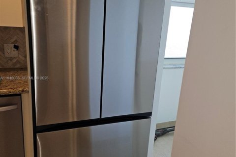 Copropriété à louer à Hallandale Beach, Floride: 2 chambres, 136.19 m2 № 2002425 - photo 6